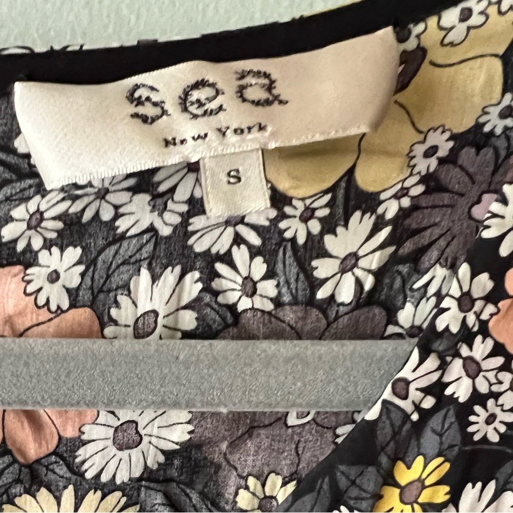Sea New York Black Floral Dress Puff Sleeveeve Midi Length. Tiered skirt. Small. - Picture 6 of 6